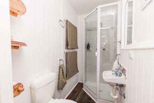 Twin Room with Private Bathroom