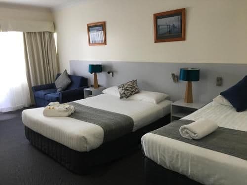 Deluxe Family Room with Spa Bath