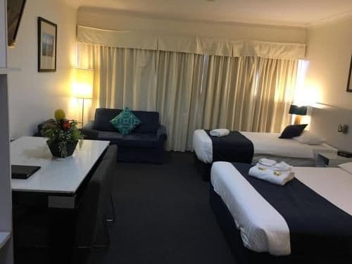 Deluxe Family Room with Spa Bath