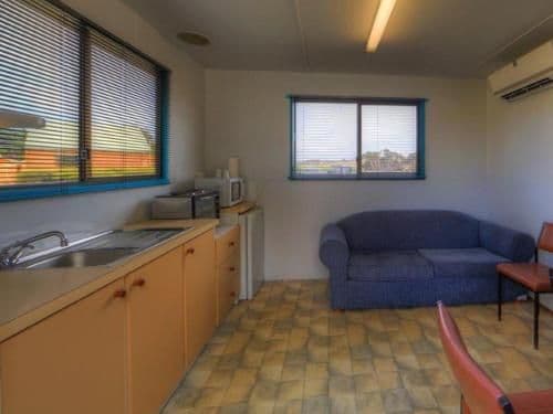 Cabin (4 guests)