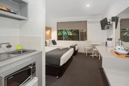 Executive Queen Room