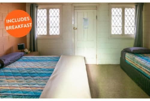 Standard Room - Sleeps 3