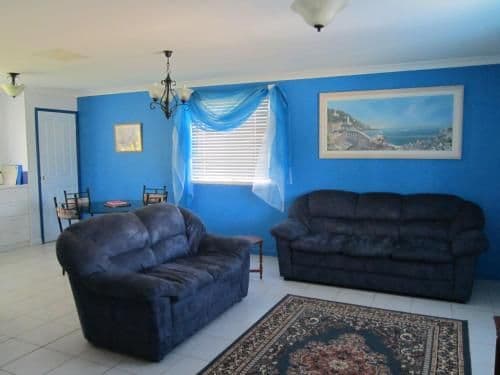 Valencia - Two-Bedroom Cottage