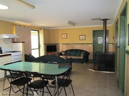 The Lodge - Three-Bedroom Cottage