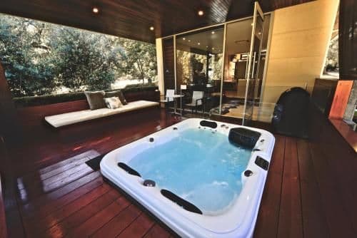 Botanica - One-Bedroom Villa with Hot Tub