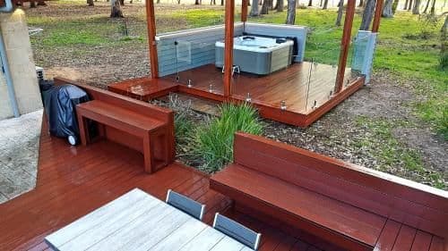 Juniper - Luxury Two-Bedroom Villa with Hot Tub