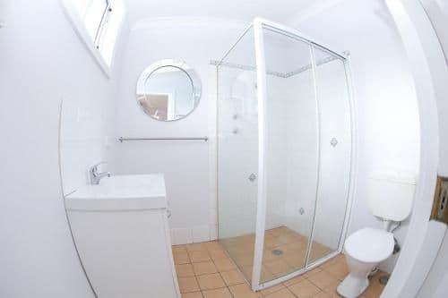 One-Bedroom Apartment (not pet friendly)