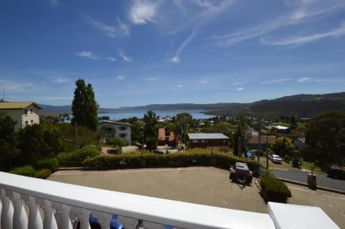 Top Deck Three-Bedroom Apartment