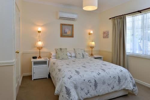 Tree Top Queen Room