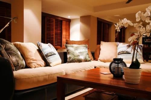 Deluxe Queen Suite