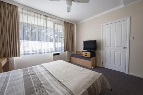 Executive One-Bedroom Apartment