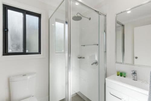 Family Suite - Premium Highlander