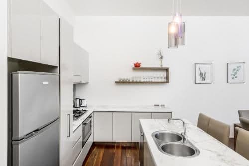 Three-Bedroom Loft Apartment - Butter Factory #12