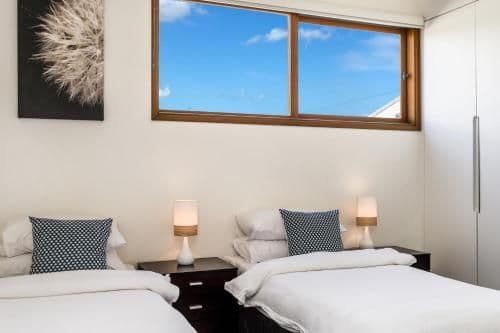Three-Bedroom Loft Apartment - Butter Factory #14