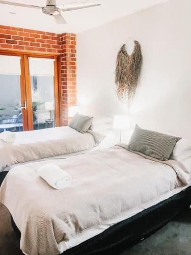 Luxury Three-Bedroom Apartment - Butter Factory Warehouse #10