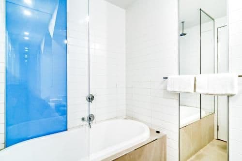 Luxury Three-Bedroom Apartment - Butter Factory Warehouse #10