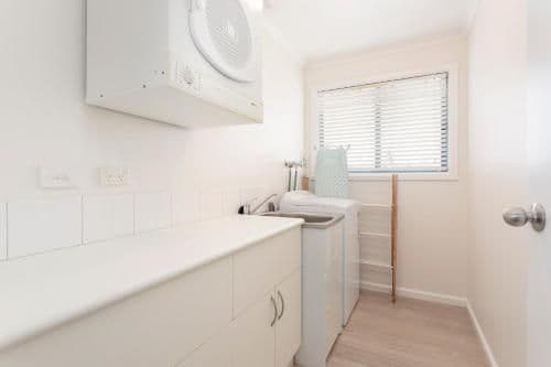 Three-Bedroom Apartment - Water Front