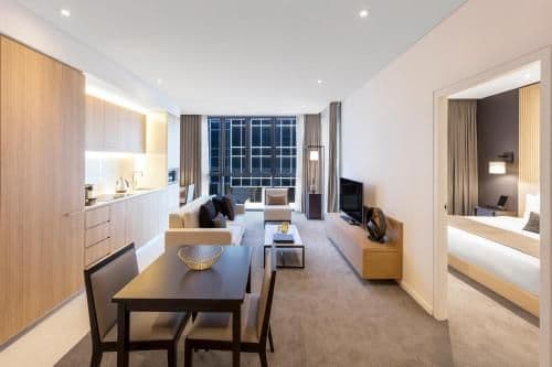 Deluxe Skye Suite