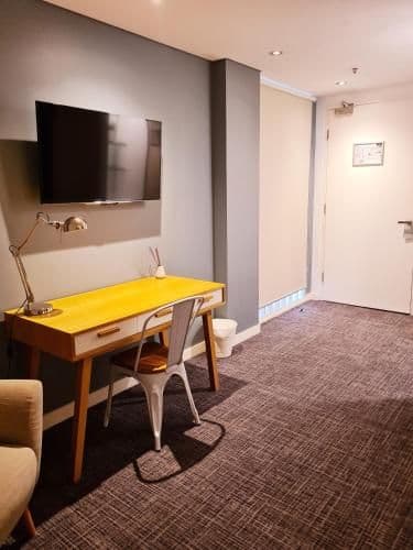 Queen Room - Disability Access (no window)