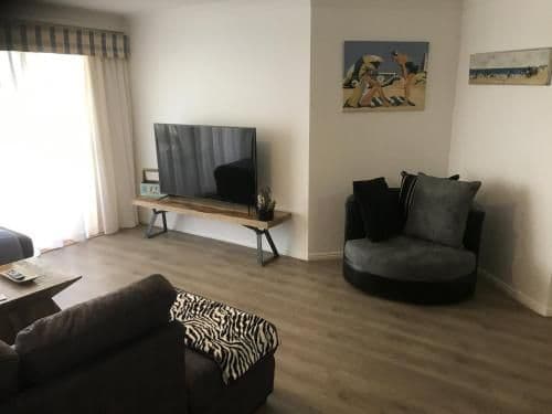 Two-Bedroom Apartment - Albatross