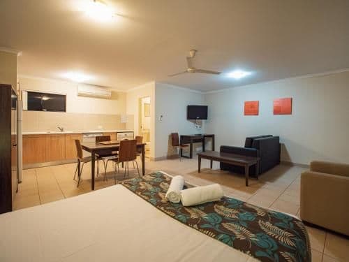 Studio Apartment