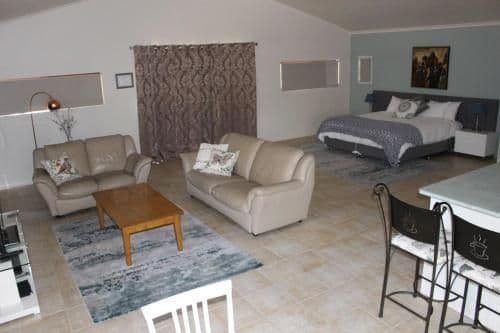 Lake View Retreat