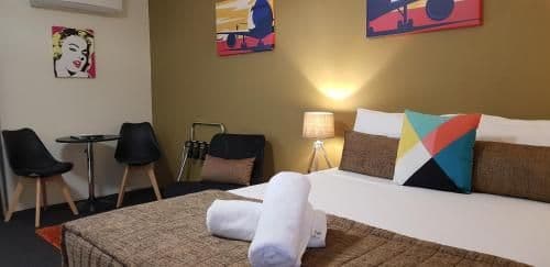 Queen Room