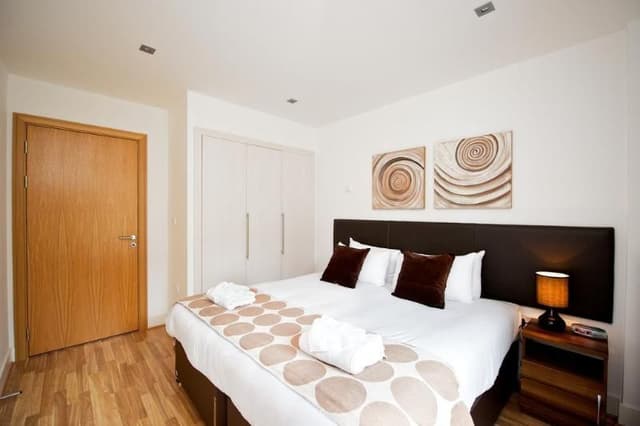 APARTMENT TWO BEDROOMS