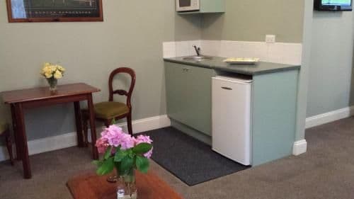 Deluxe King Suite