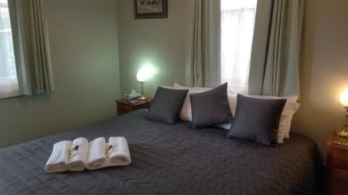 Deluxe King Suite