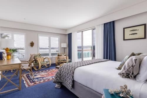 King Suite with Terrace and Harbour View