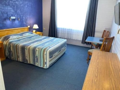 Standard Queen Room