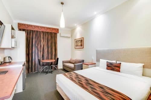 King Balcony Room
