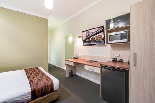 King Balcony Room