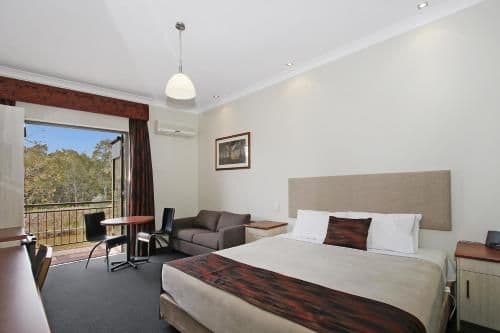King Balcony Room