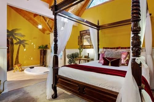 Deluxe Cottage with Spa Bath