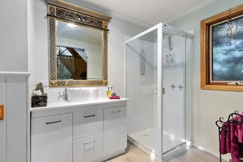Deluxe Cottage with Spa Bath