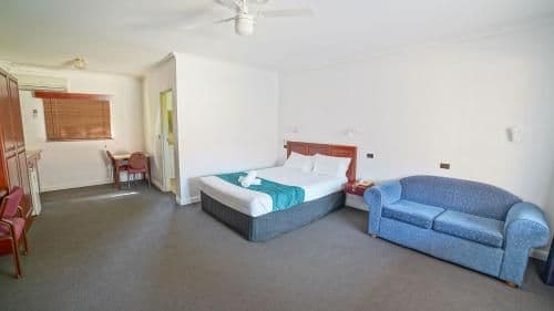 Executive Queen Room