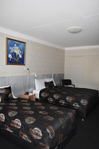 Basic Triple Room