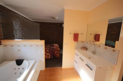 Deluxe Double or Twin Room with Spa Bath