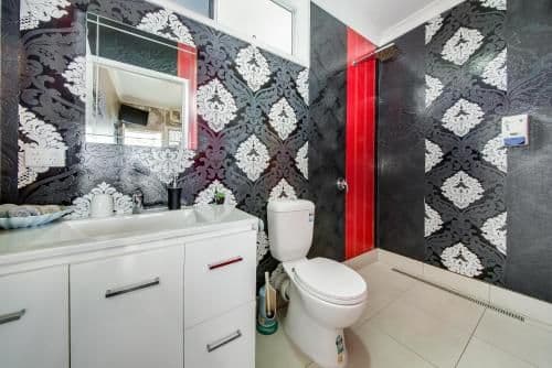 Queen Room with Ensuite