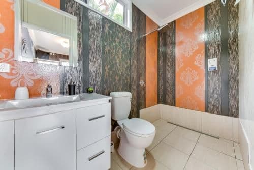 Queen Room with Ensuite