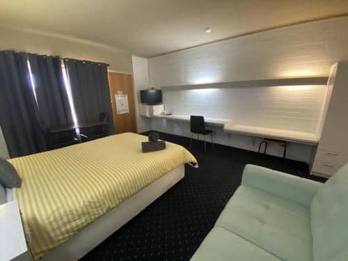 Queen Room