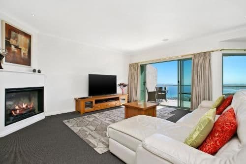 One-Bedroom Apartment - Penthouse