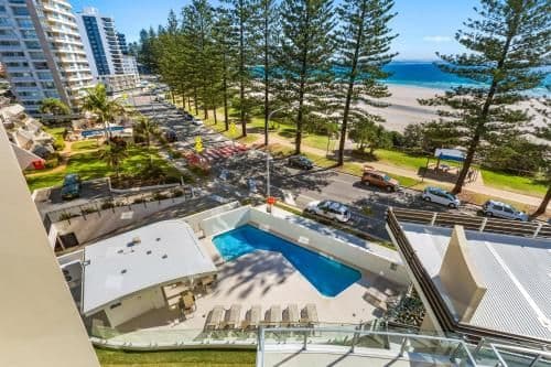 Superior Three-Bedroom Apartment with Ocean View