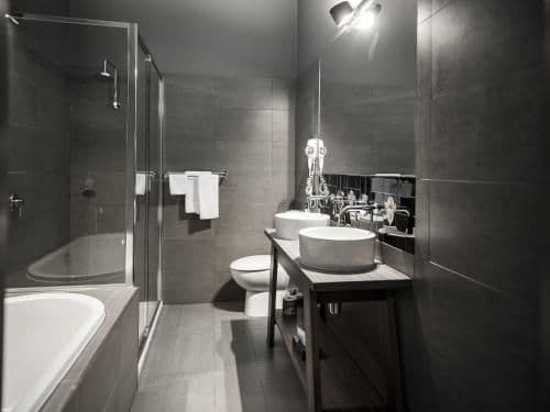 Deluxe Double Room with Bath