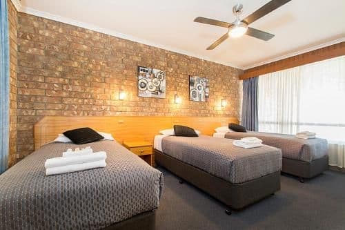 Family Room - Non-Smoking