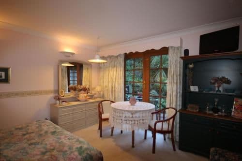 Queen Room with Garden View