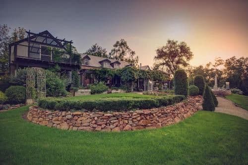 Four-Bedroom House - Evanslea House