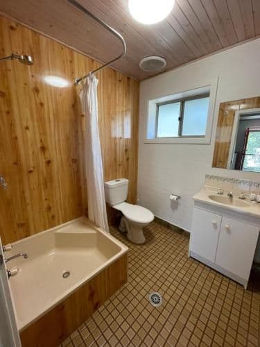 Standard Cottage (6 Guests)
